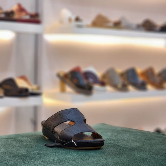 صورة حذاء تميمي جلد طبيعي مديل ت25